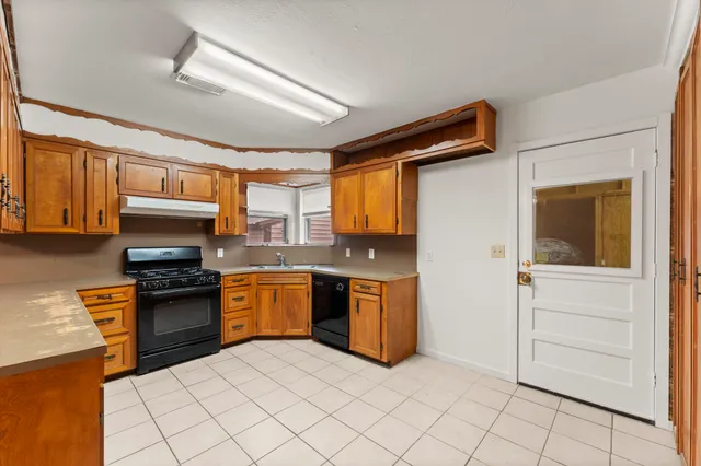 $1,700 | 26789 Hanna Road, Oak Ridge North, TX 77385