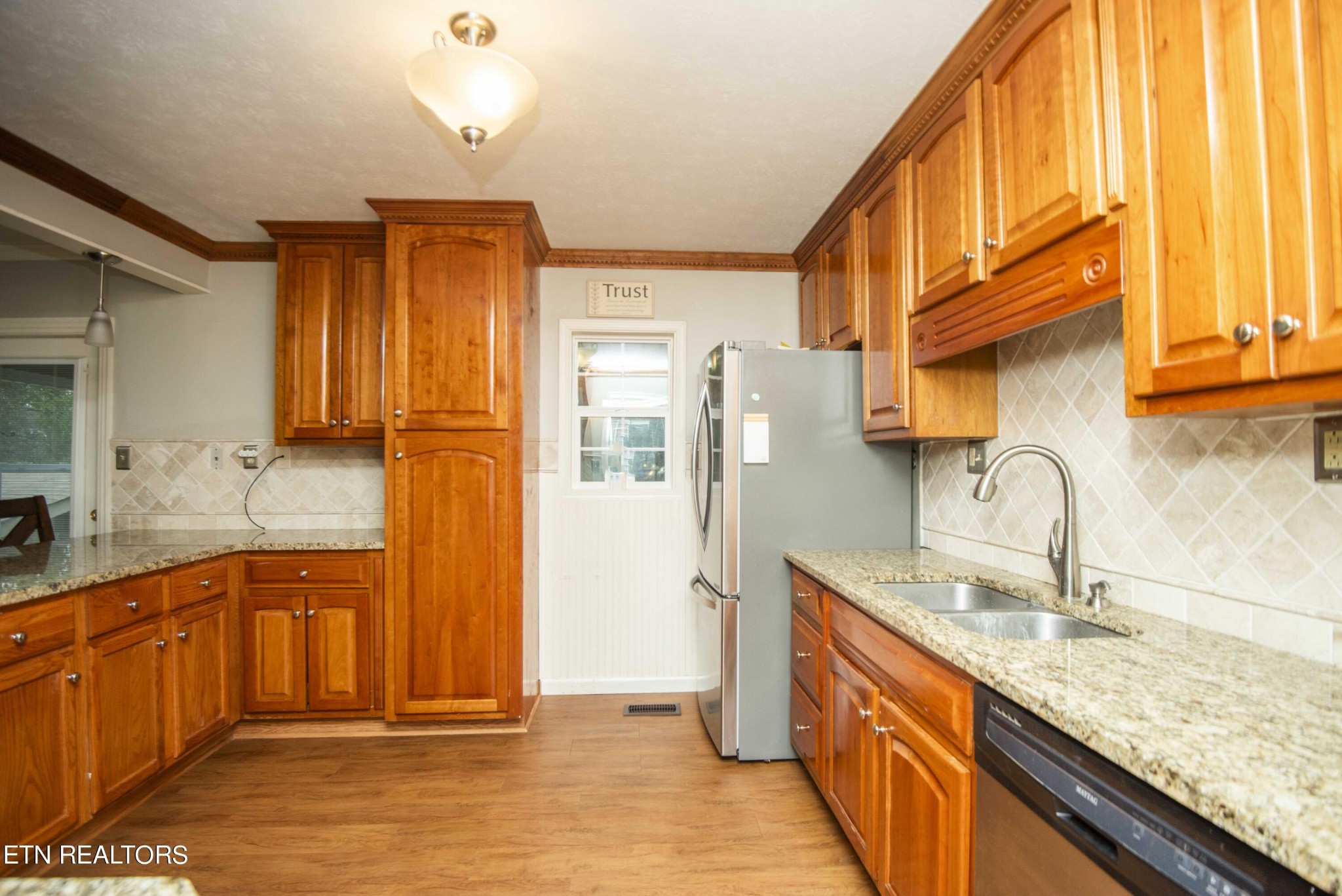 412 Farmer's Hollow Road Clinton, TN 37716 - Photo 15 of 51