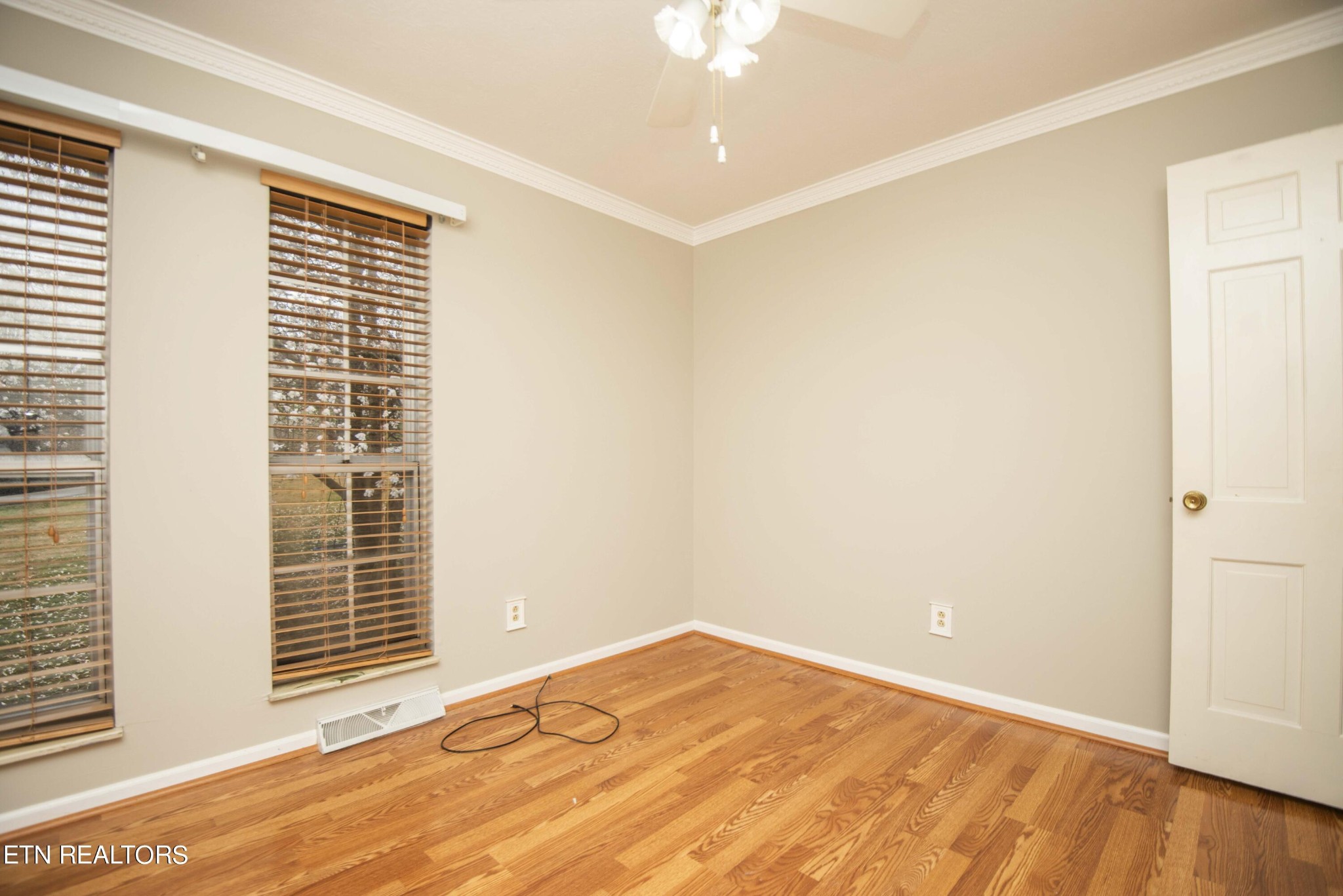 412 Farmer's Hollow Road Clinton, TN 37716 - Photo 24 of 51