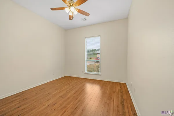$300,000 | 13440 Larch Court, Denham Springs, LA 70726