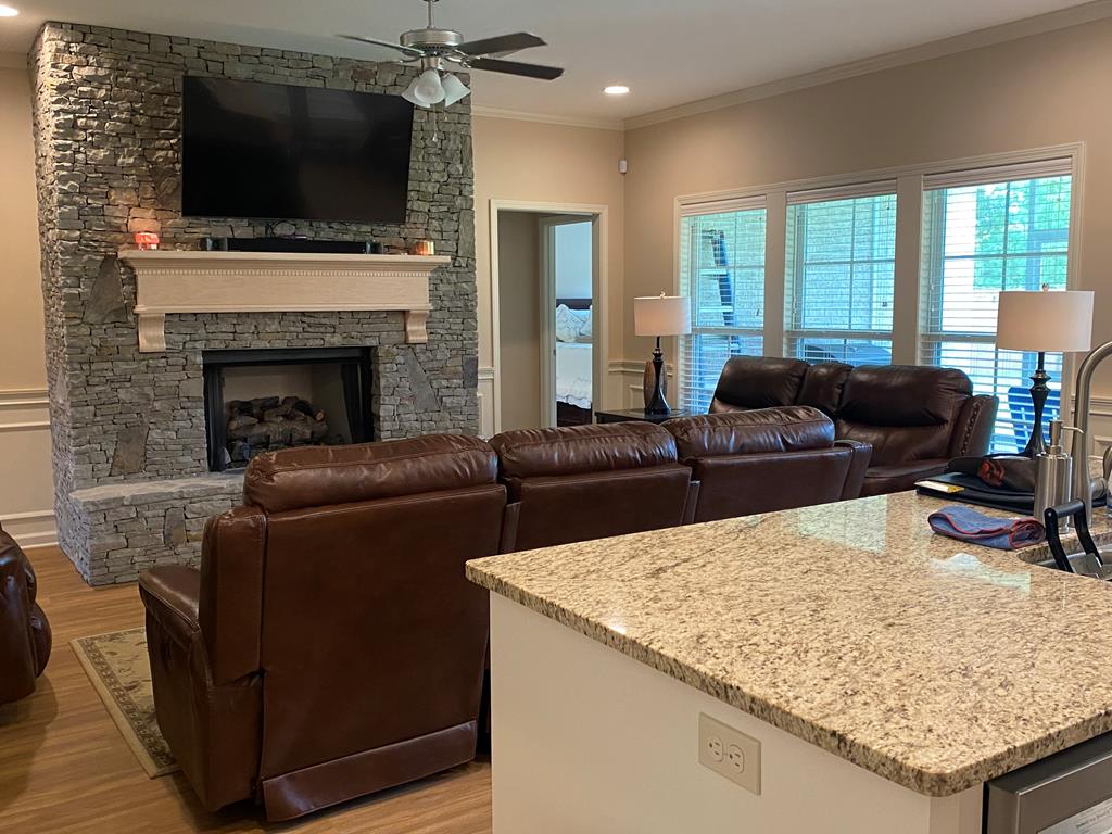 605 Cotton Ridge Lane Dothan, AL 36301 - Photo 9 of 42 Great Room