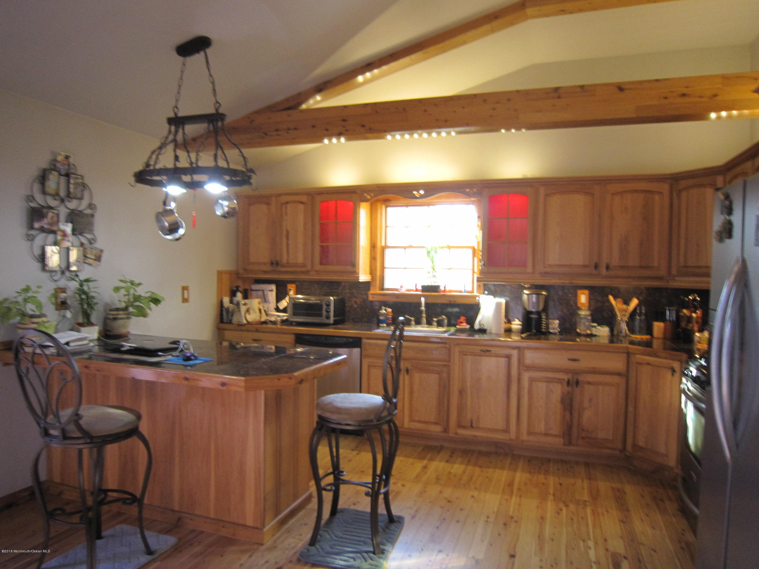 76 Darien Road Howell, NJ 07731 - Photo 2 of 11 IMG_5684