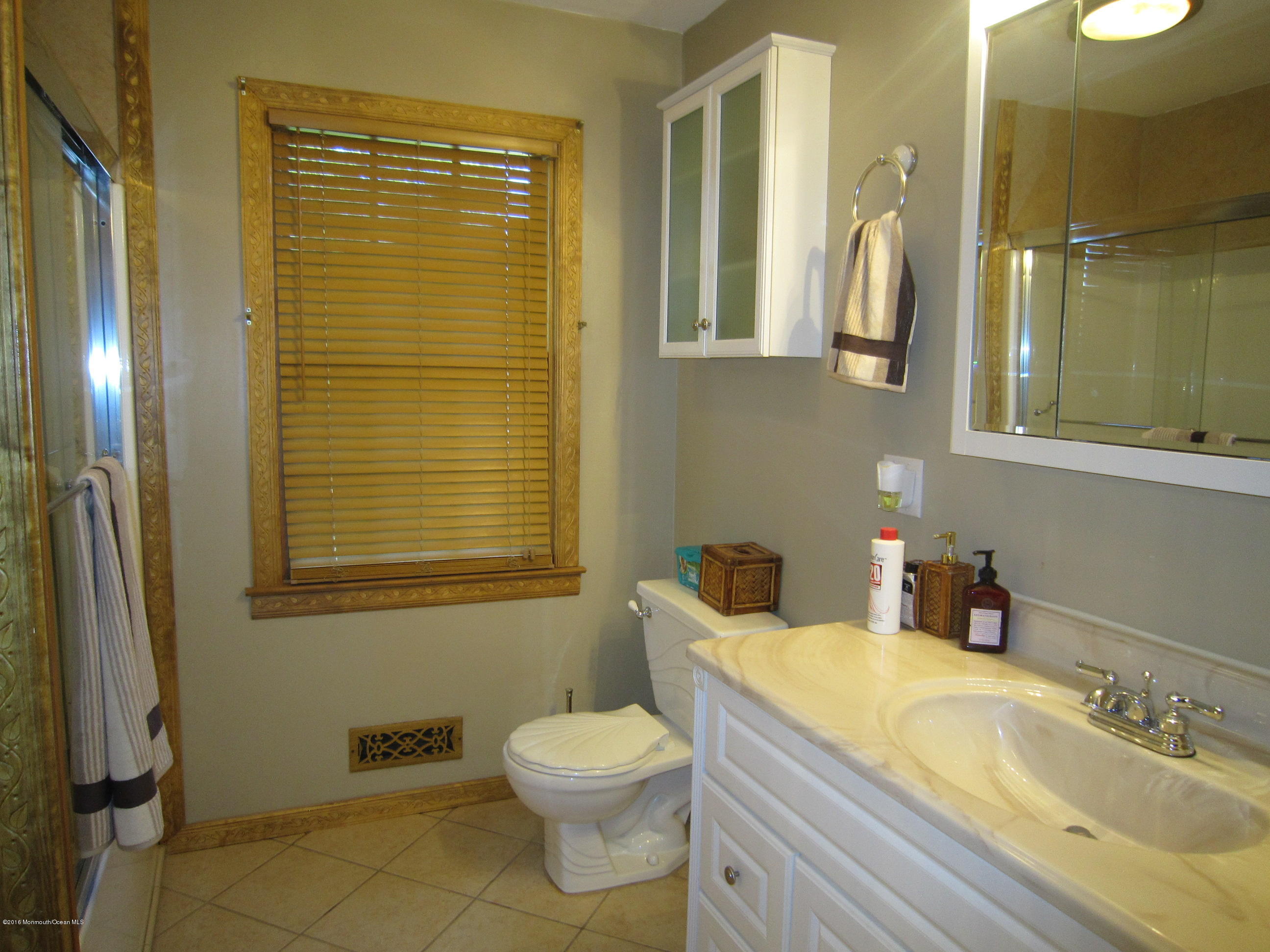 76 Darien Road Howell, NJ 07731 - Photo 7 of 11 IMG_5688