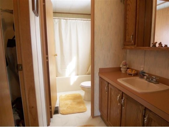 30 Kendall Pond Road, Unit 88 Derry, NH 03038 - Photo 8 of 16 Gallery Image 8