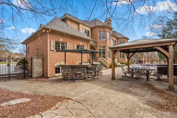$1,857,000 | 10224 Cherrywood Lane, Munster, IN 46321