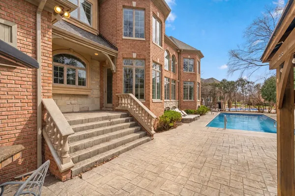 $1,857,000 | 10224 Cherrywood Lane, Munster, IN 46321