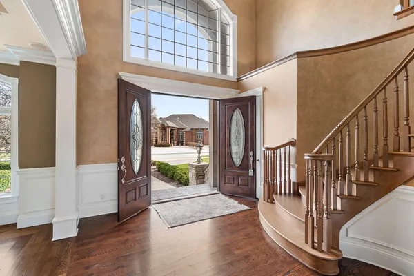 $1,857,000 | 10224 Cherrywood Lane, Munster, IN 46321