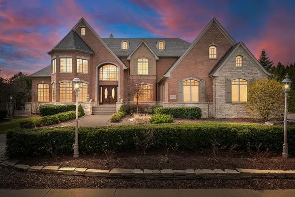 $1,857,000 | 10224 Cherrywood Lane, Munster, IN 46321