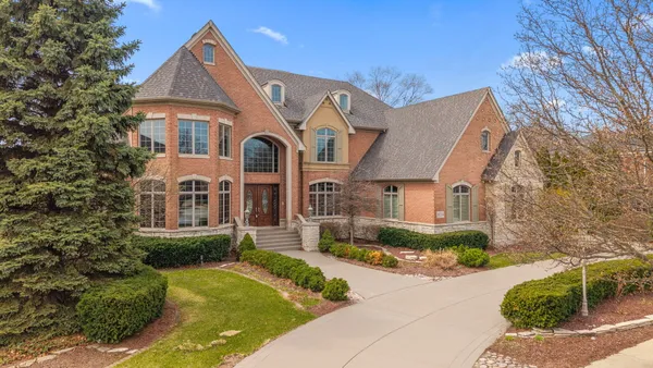 $1,857,000 | 10224 Cherrywood Lane, Munster, IN 46321