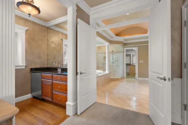 $1,857,000 | 10224 Cherrywood Lane, Munster, IN 46321