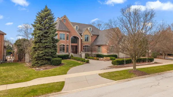 $1,857,000 | 10224 Cherrywood Lane, Munster, IN 46321
