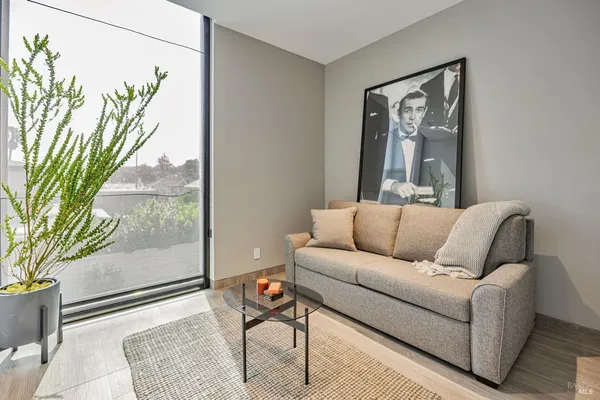 $20,000 | 212 Tucker Street, Healdsburg, CA 95448