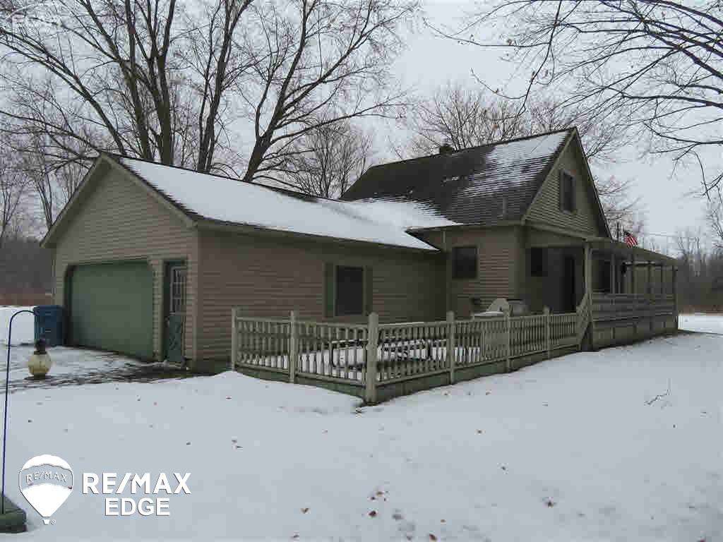 11380 West Frances Road Flushing, MI 48433 - Photo 25 of 47 21402965-24.JPG