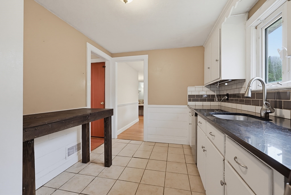 67 Branch Road Weymouth, MA 02190 - Photo 8 of 41