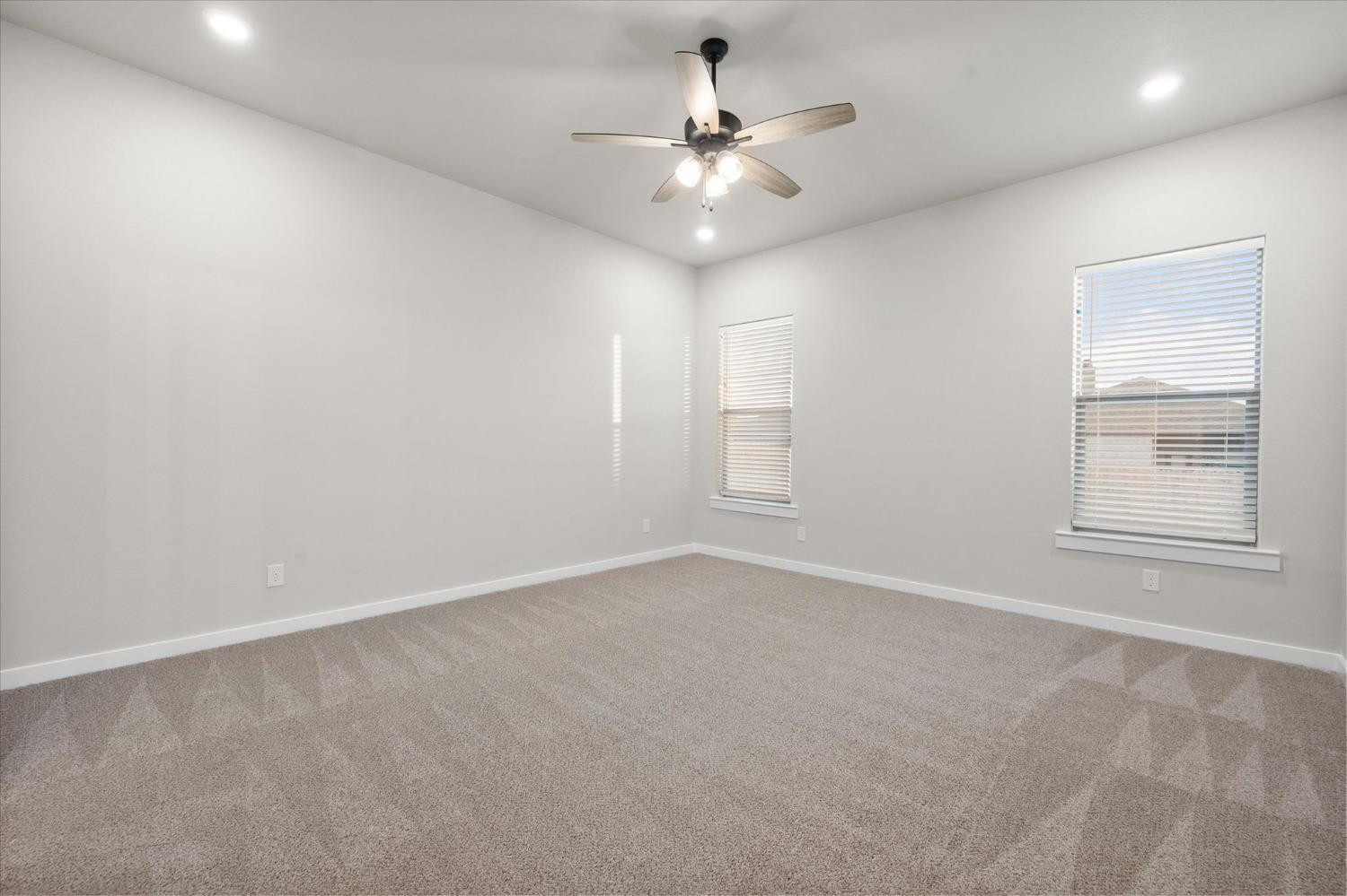 2011 141st Street Lubbock, TX 79423 - Photo 15 of 27 Photo 15