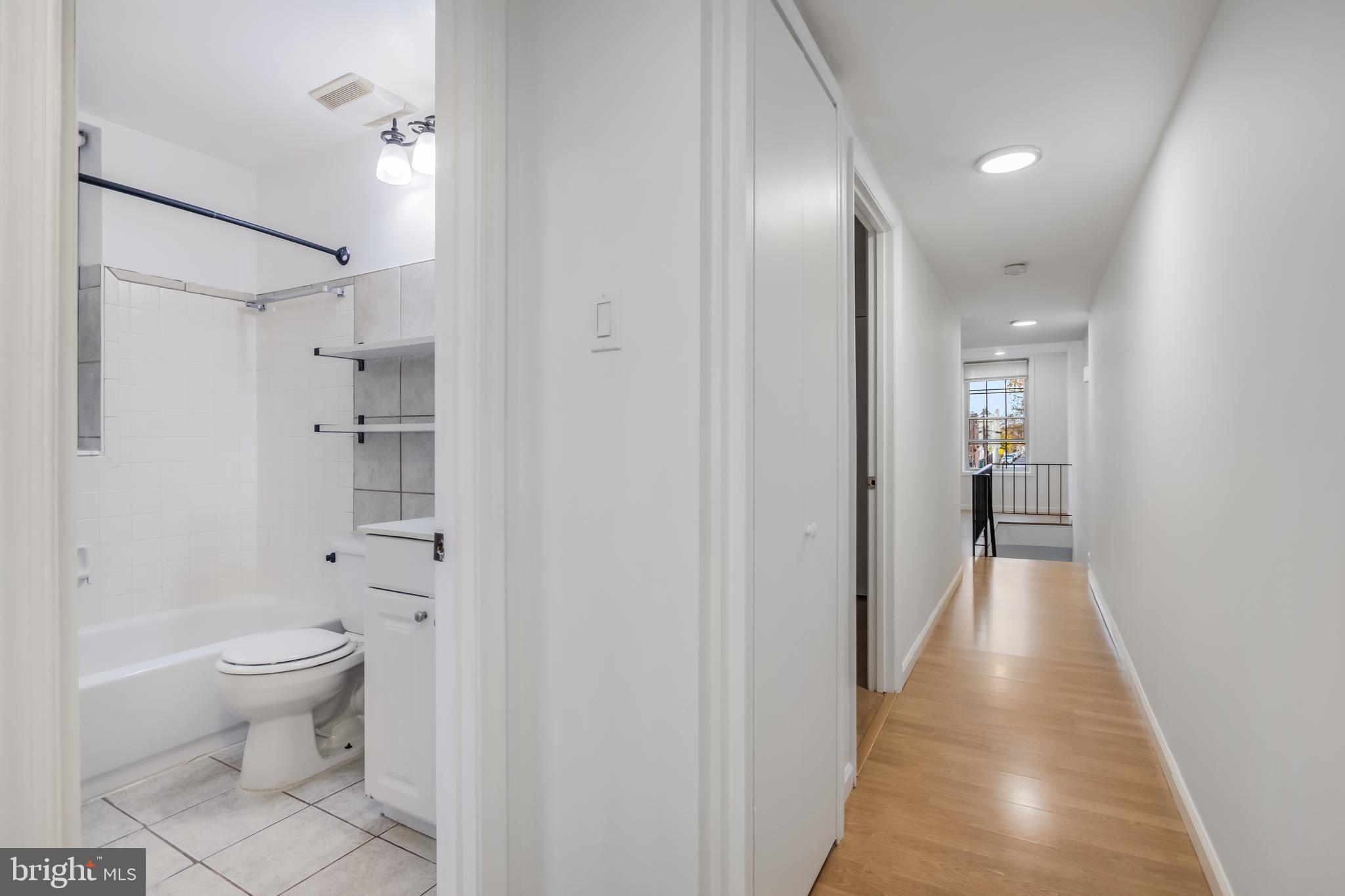 814 11th Street Northeast, Unit A Washington, DC 20002 - Photo 17 of 22 Bathroom