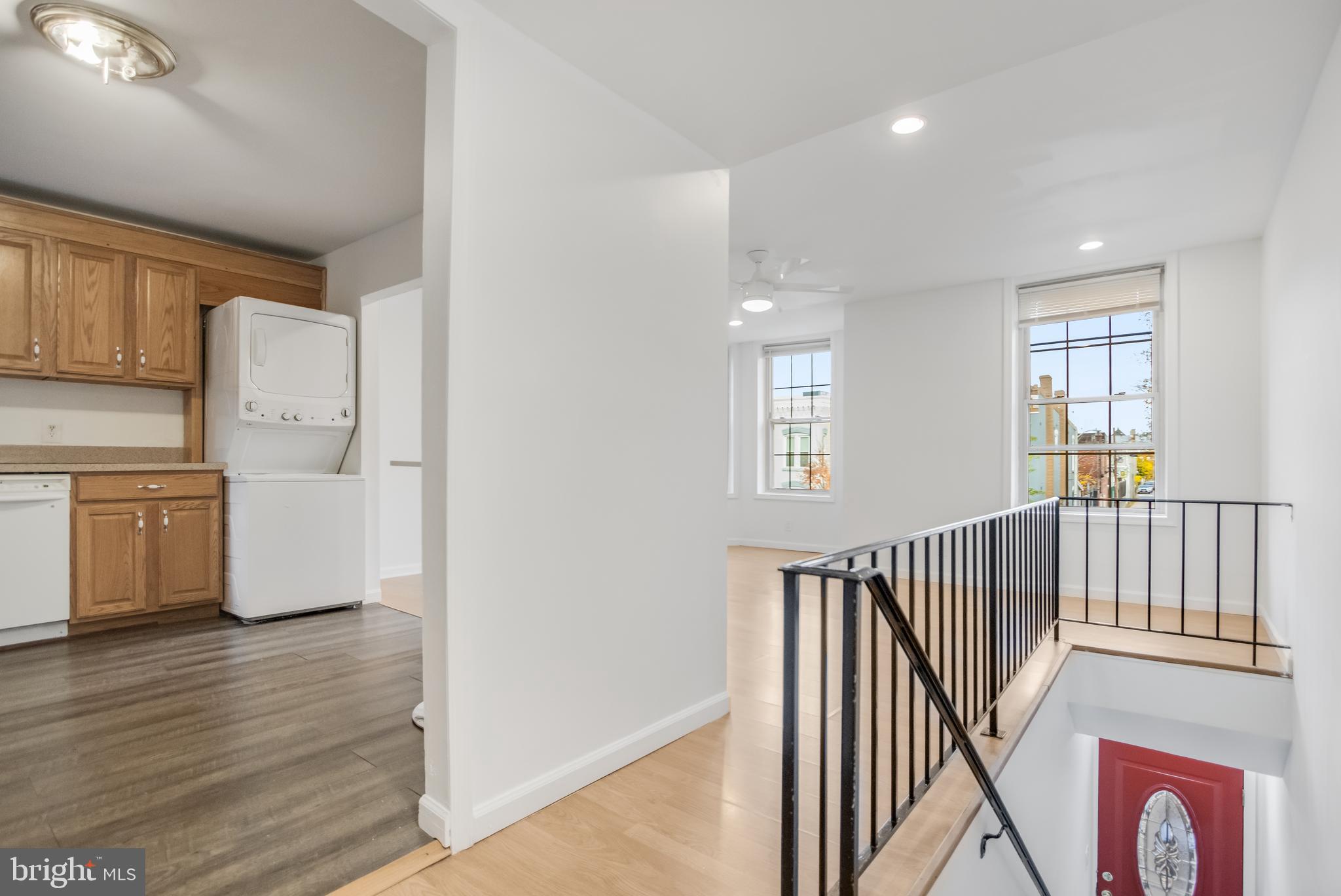 814 11th Street Northeast, Unit A Washington, DC 20002 - Photo 2 of 22 Entryway Hall
