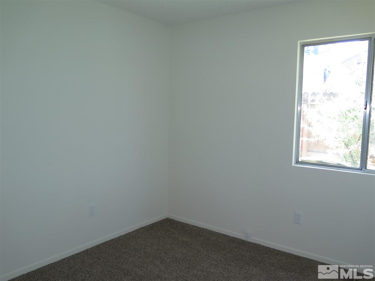 8427 Sopwith Boulevard Reno, NV 89506 - Photo 7 of 12 Photo 7