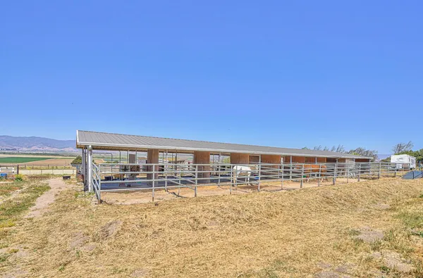$3,695,000 | 844 River Road, Salinas, CA 93908