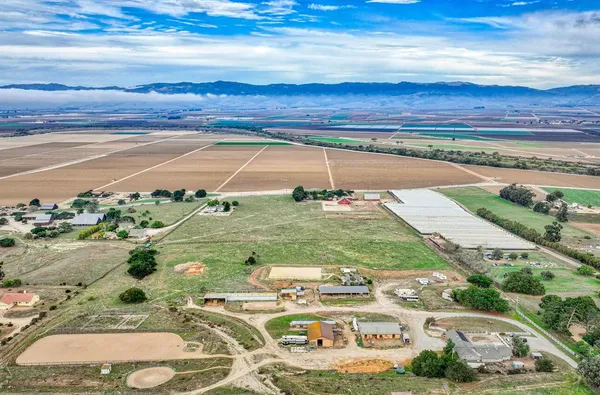 $3,695,000 | 844 River Road, Salinas, CA 93908