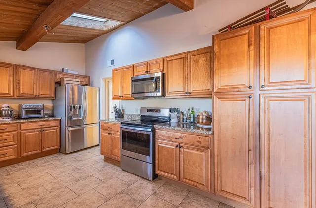 $4,925,000 | 844 River Road, Salinas, CA 93908