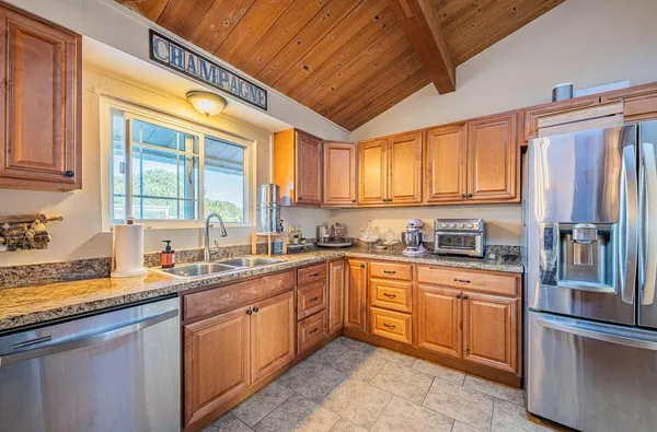 $3,695,000 | 844 River Road, Salinas, CA 93908