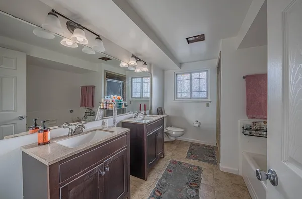 $3,695,000 | 844 River Road, Salinas, CA 93908