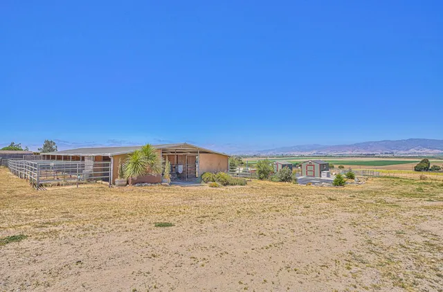 $4,925,000 | 844 River Road, Salinas, CA 93908