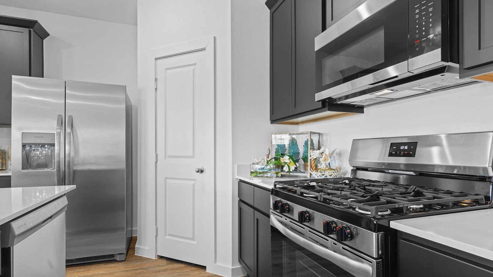 6115 Cherry Mdws Street Rosenberg, TX 77469 - Photo 11 of 45 *Images and 3D tour are for illustration only and options may vary from home as built.