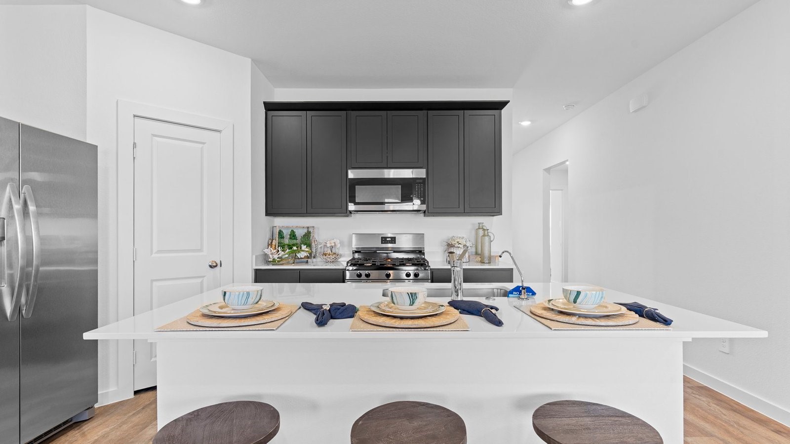 6115 Cherry Mdws Street Rosenberg, TX 77469 - Photo 15 of 45 *Images and 3D tour are for illustration only and options may vary from home as built.