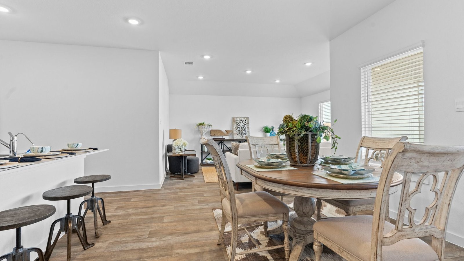 6115 Cherry Mdws Street Rosenberg, TX 77469 - Photo 27 of 45 *Images and 3D tour are for illustration only and options may vary from home as built.