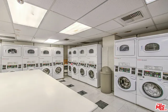 a car parked in front of a building