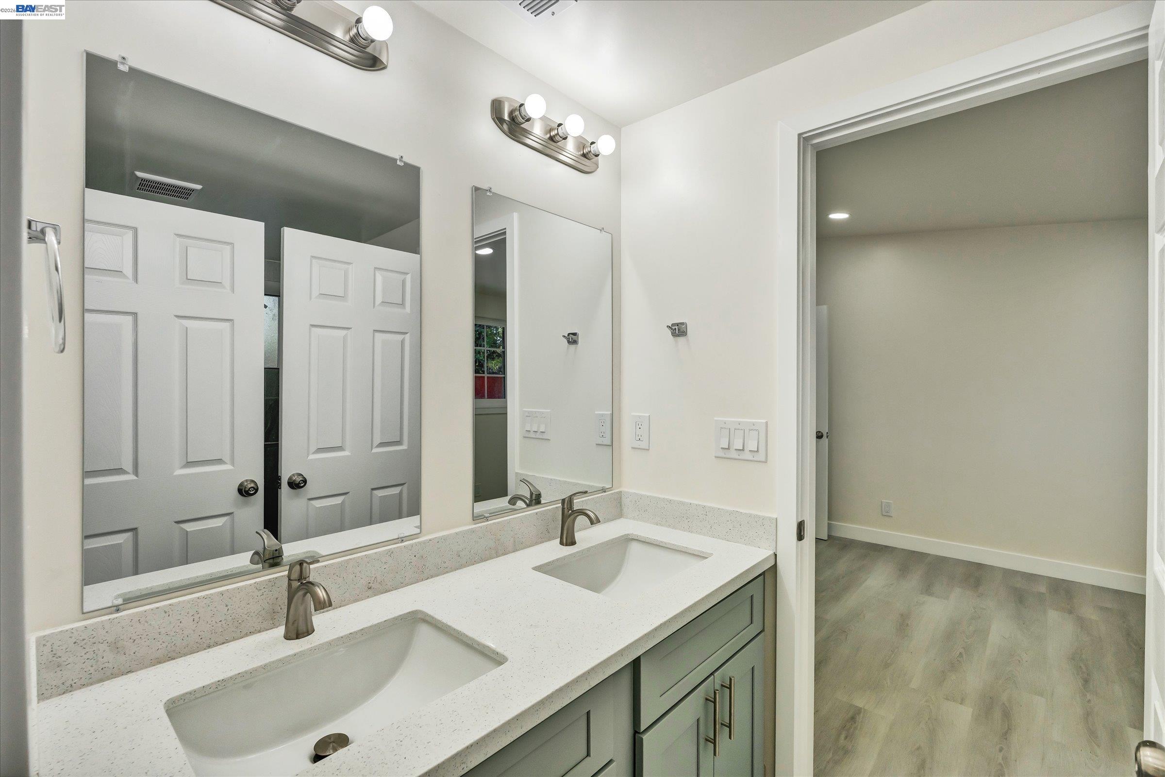 28315 Rochelle Avenue Hayward, CA 94544 - Photo 24 of 34
