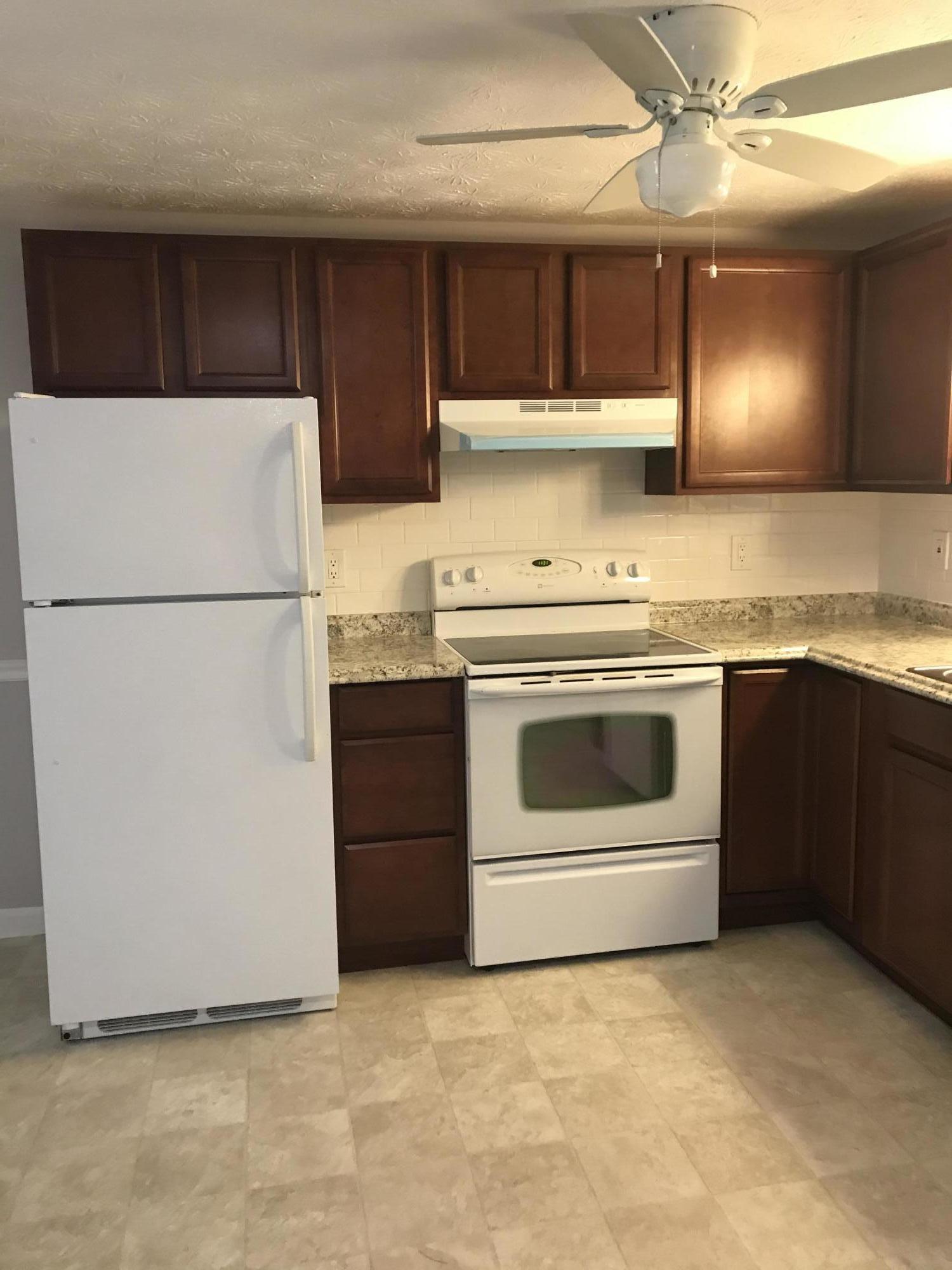 5 Woodvale Court, Unit 1 Springvale, ME 04083 - Photo 19 of 26 871C3807-627D-43BF-A65F-3CF0FA9A5EFF