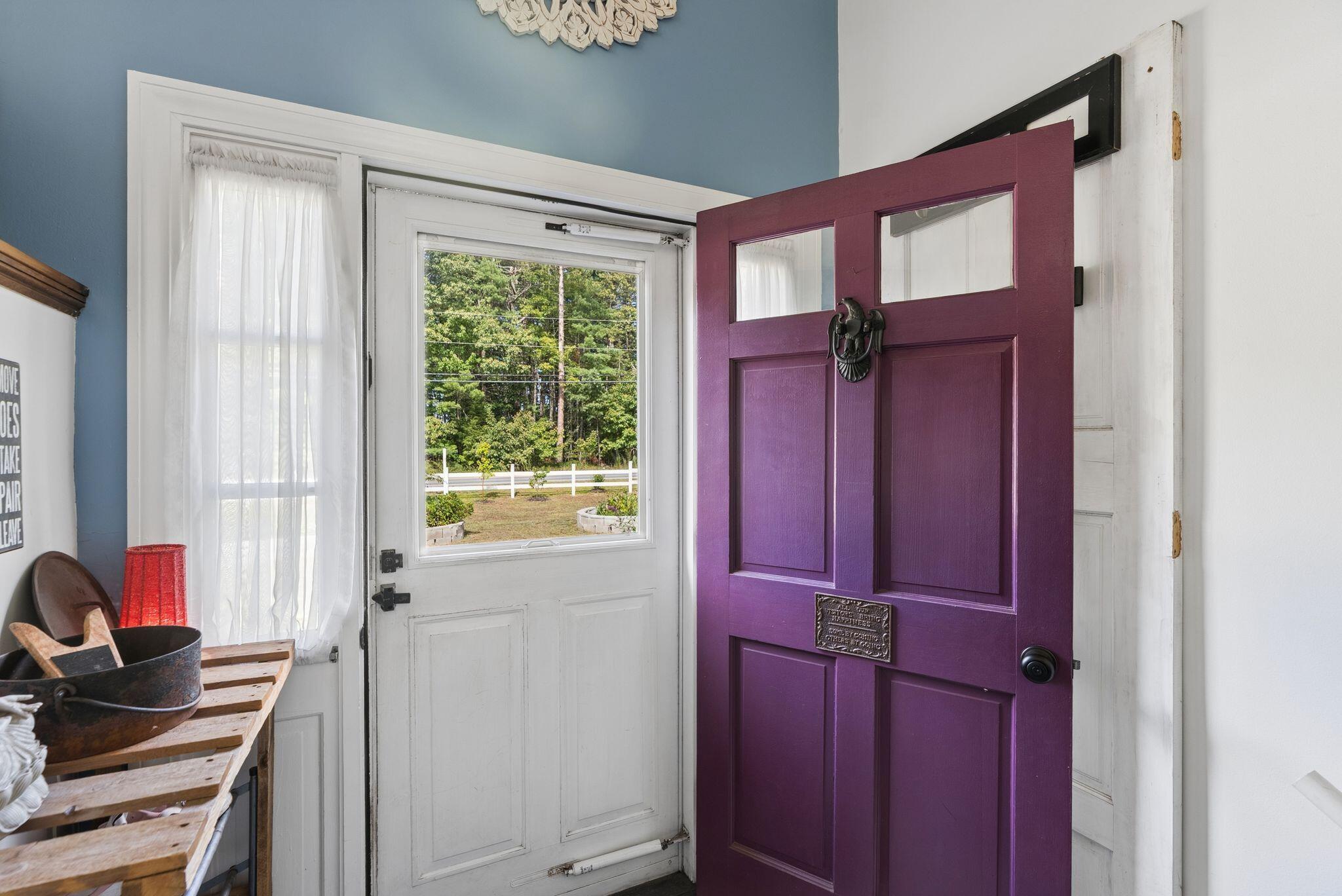 240 Broadturn Road Scarborough, ME 04074 - Photo 8 of 47 Welcome