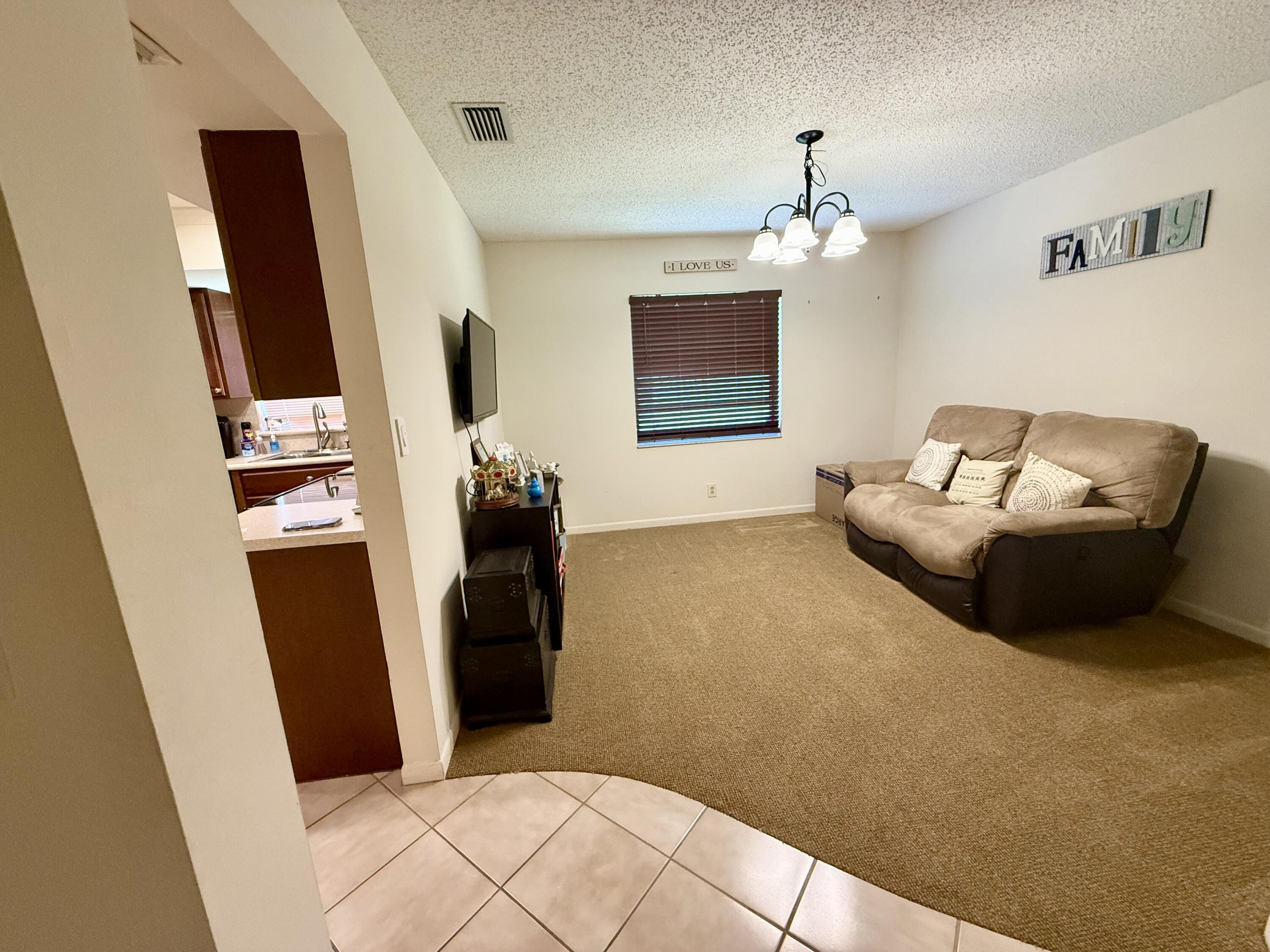 18102 104th Terrace South Boca Raton, FL 33498 - Photo 11 of 24 IMG_4343