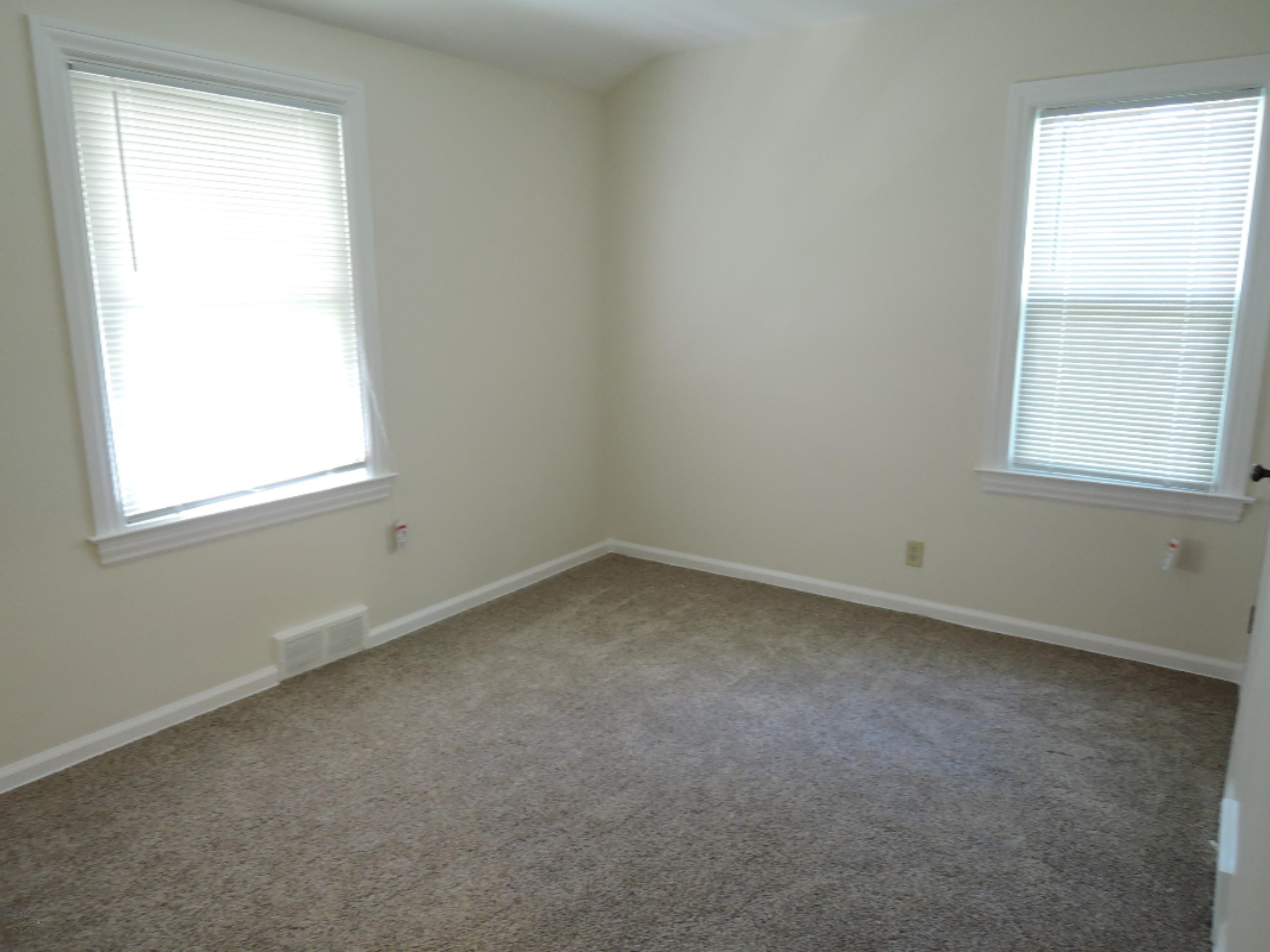 3104 Random Road Kalamazoo, MI 49004 - Photo 14 of 23 3104 Random Road