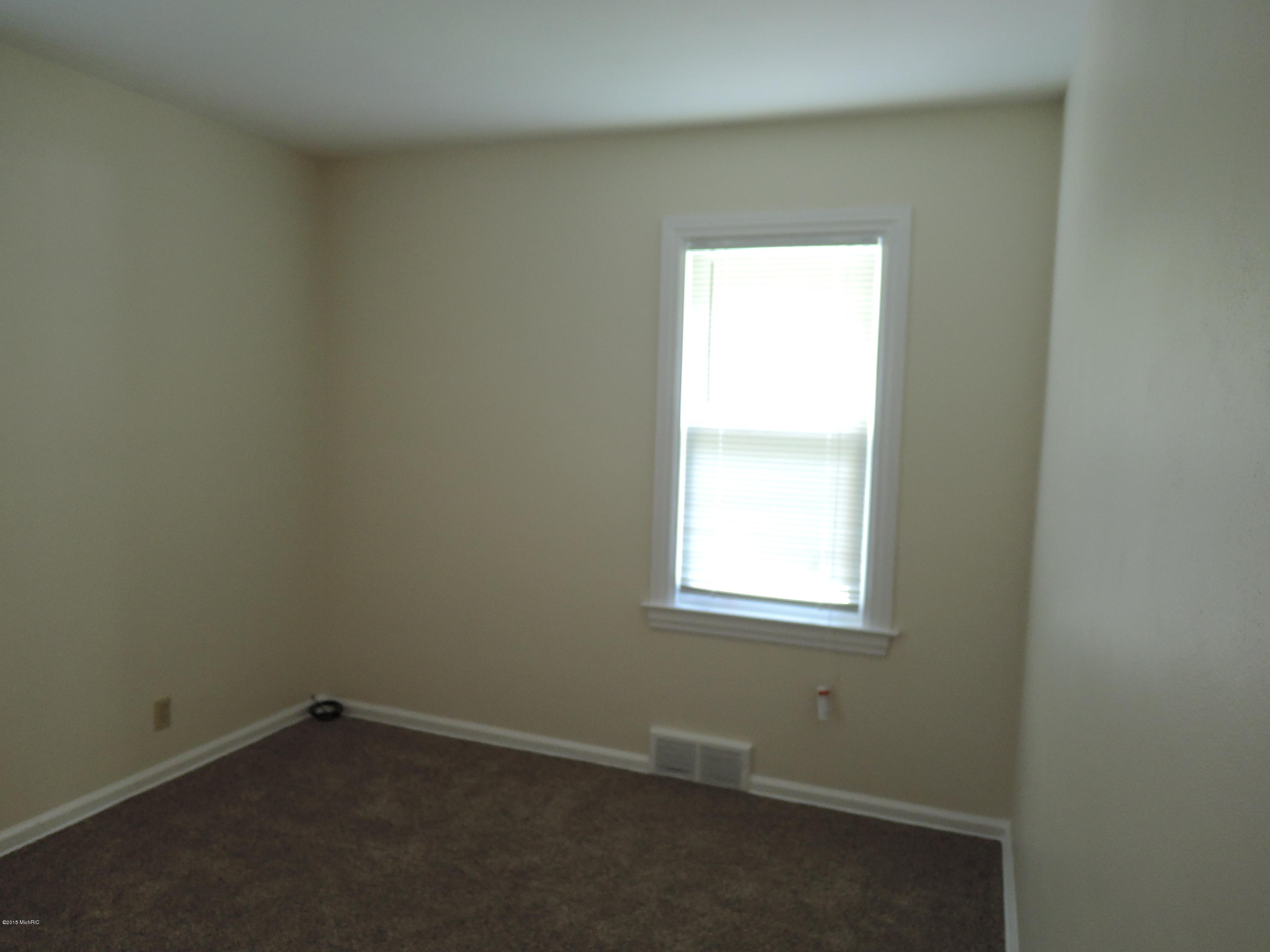 3104 Random Road Kalamazoo, MI 49004 - Photo 16 of 23 3104 Random Road