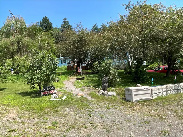 $1,200,000 | 213 Button Road, West Edmeston, NY 13485