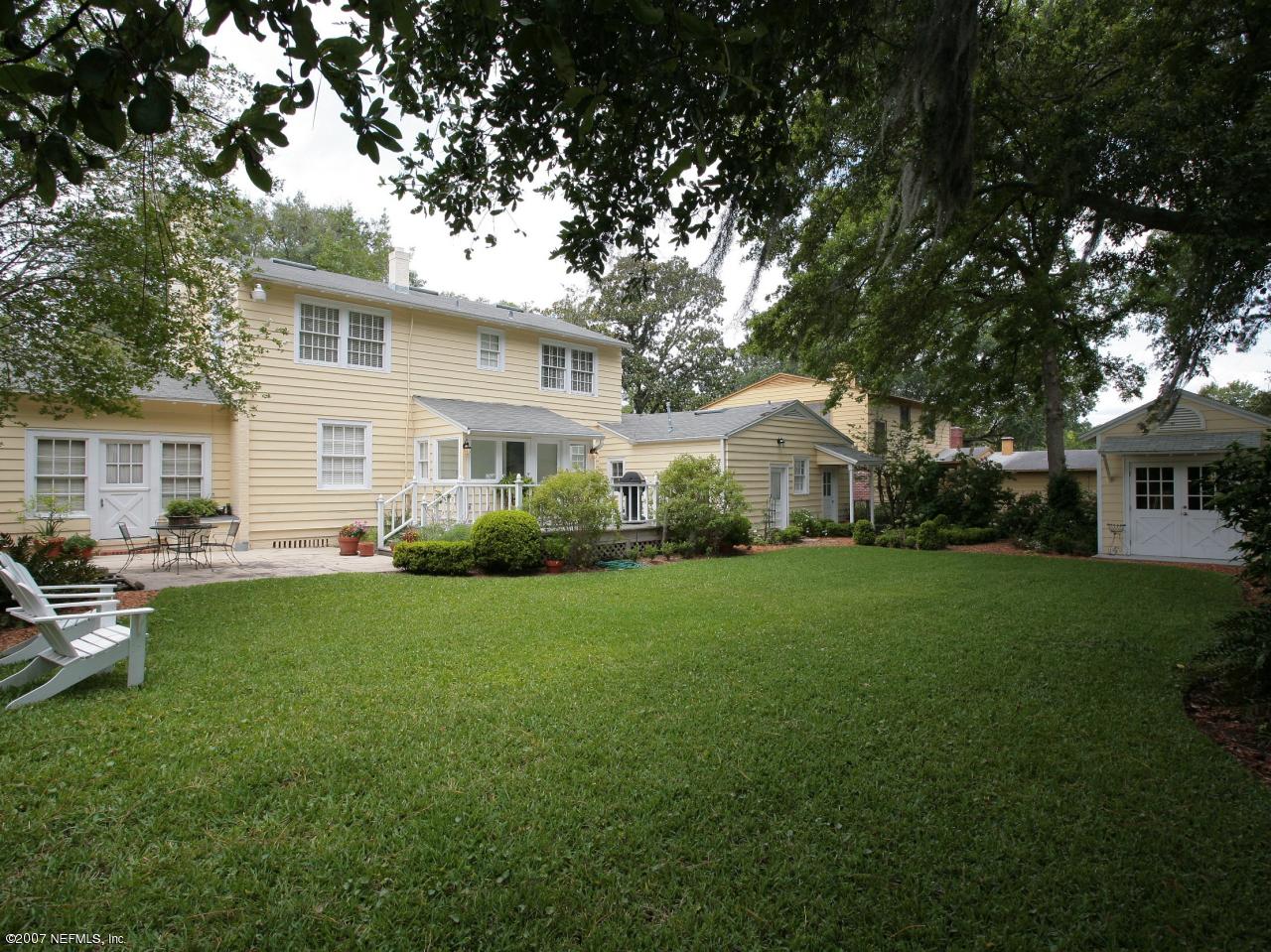 2419 Pineridge Road Jacksonville, FL 32207 - Photo 18 of 21 Backyard