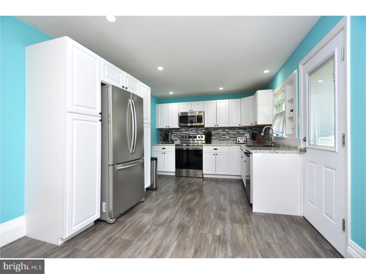 630 Gallen Road Horsham, PA 19044 - Photo 9 of 25 Kitchen