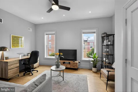 $700,000 | 1509 Reed Street, Philadelphia, PA 19146