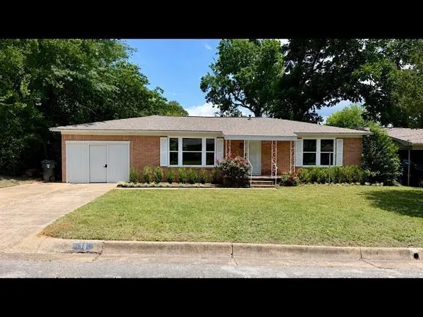 $1,800 | 2308 Lingner Drive, Tyler, TX 75701