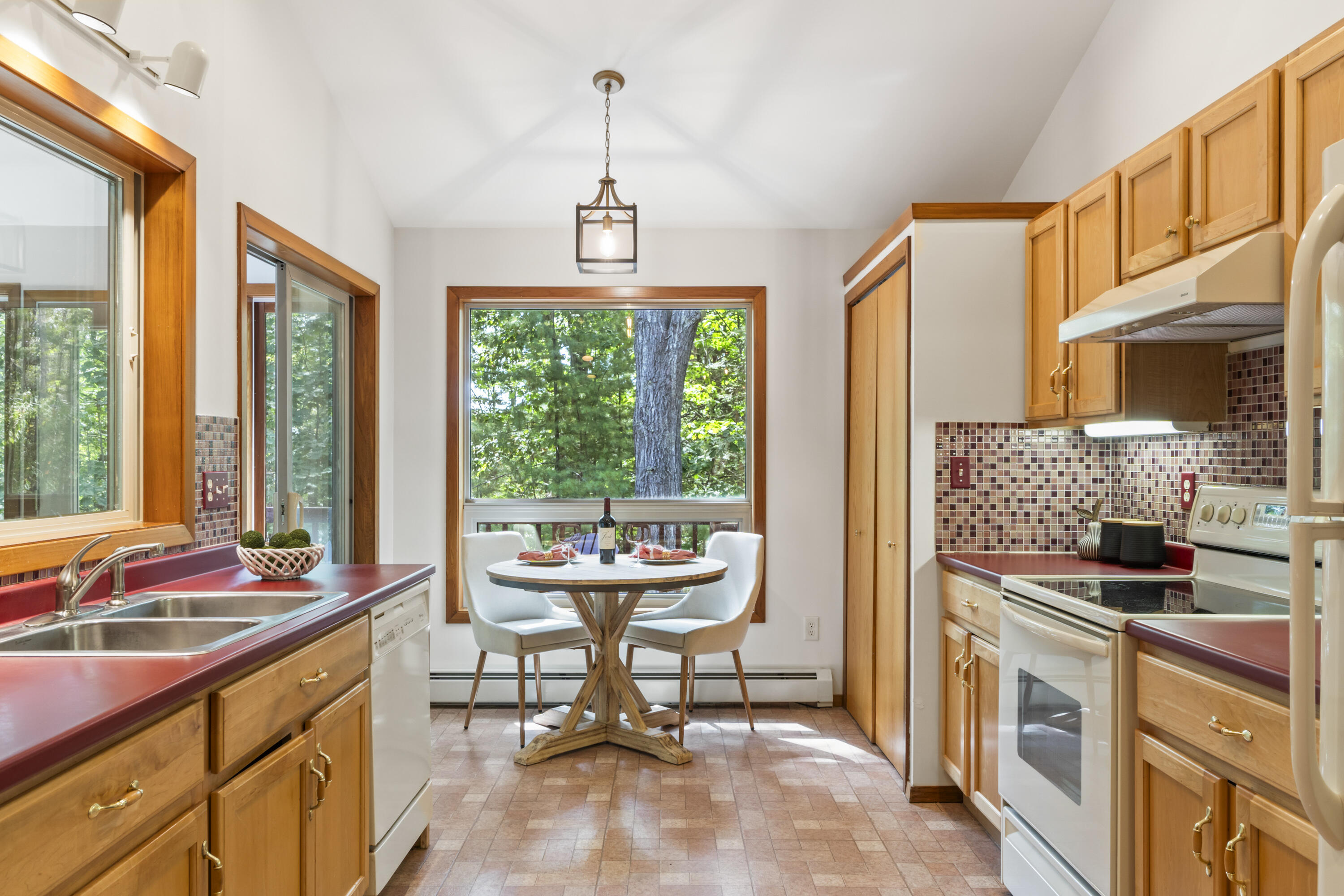 10 Wakefield Pasture Road Kennebunkport, ME 04046 - Photo 6 of 30 10 Wakefield Pasture Rd
