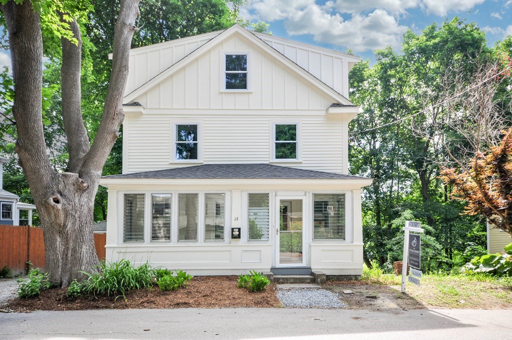 14 Walcott Street Maynard, MA 01754 - Photo 1 of 18 Gallery Image 1