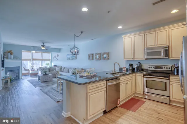 $389,000 | 17432 Slipper Shell Way, Unit 22, Lewes, DE 19958