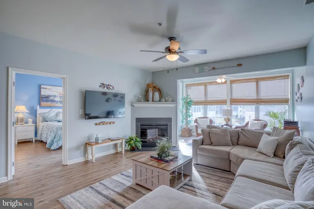 $389,000 | 17432 Slipper Shell Way, Unit 22, Lewes, DE 19958