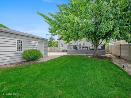 $974,900 | 828 Cambridge Avenue, Elmhurst, IL 60126