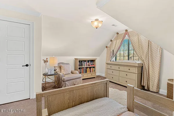 $769,900 | 239 Cool Springs Boulevard, Knoxville, TN 37934