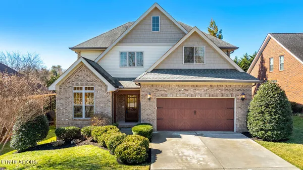 $769,900 | 239 Cool Springs Boulevard, Knoxville, TN 37934